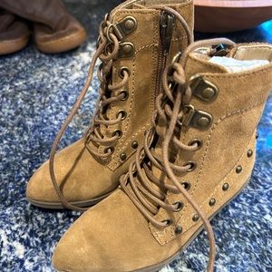 Joyfolie boot size 6 toddler